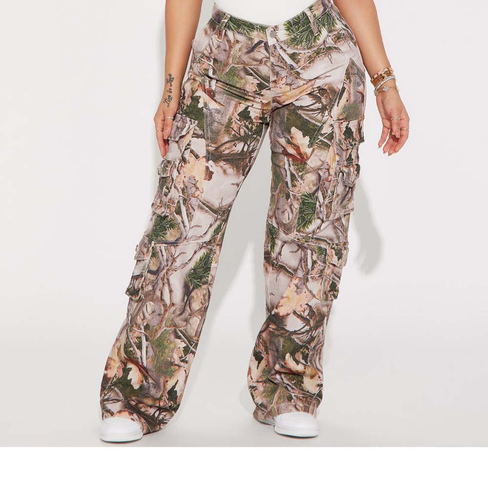 camo cargo